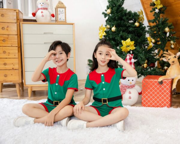 Santa Junior Elf Set - Image 2